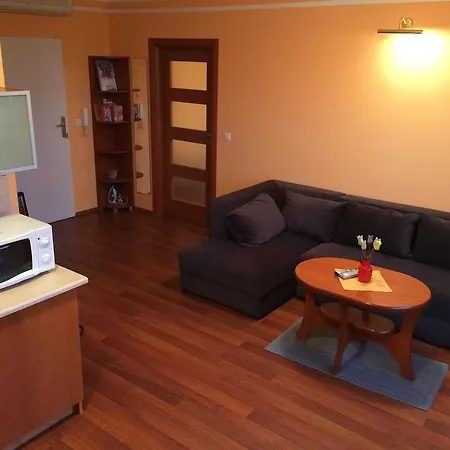 Apartament Kenia * 코워브제크